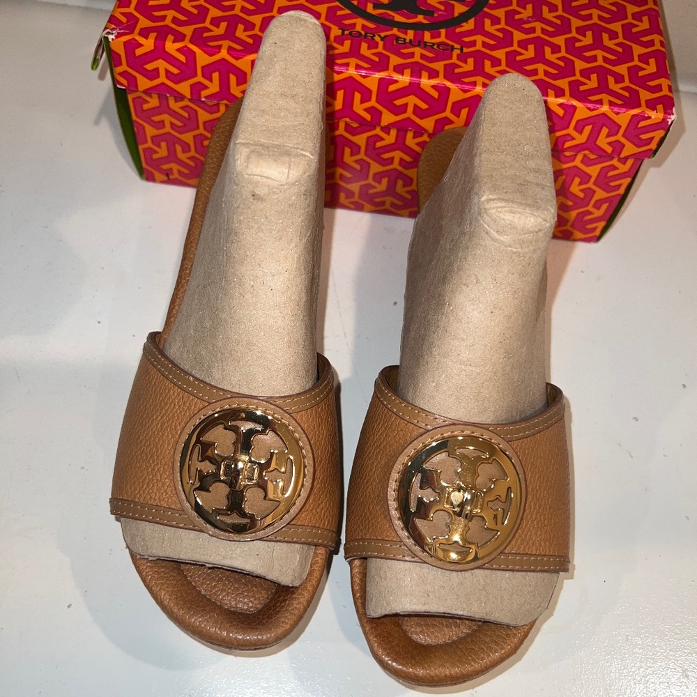 Tory Burch Selma wedges royal tan size 11